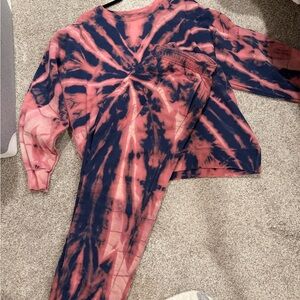 Tie-Dye Pink & Navy Sweatshirt - Women’s Cozy Pullover